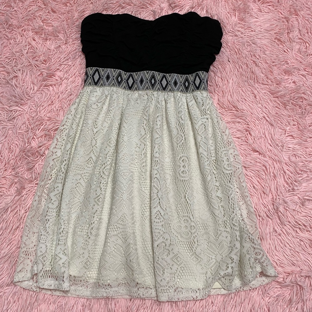 Luna Chix - Strapless Dress | Color: Black/White